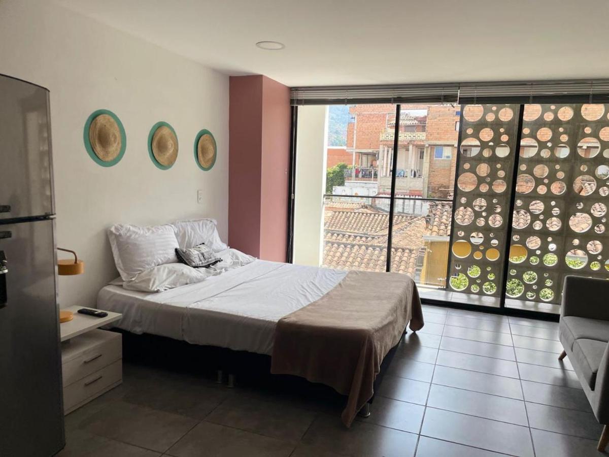 Tranvia 40 Apartments Medellín Dış mekan fotoğraf